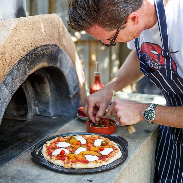 Emile Henry Glazed Pizza Stone  Food network recipes, Food, Pizza stone