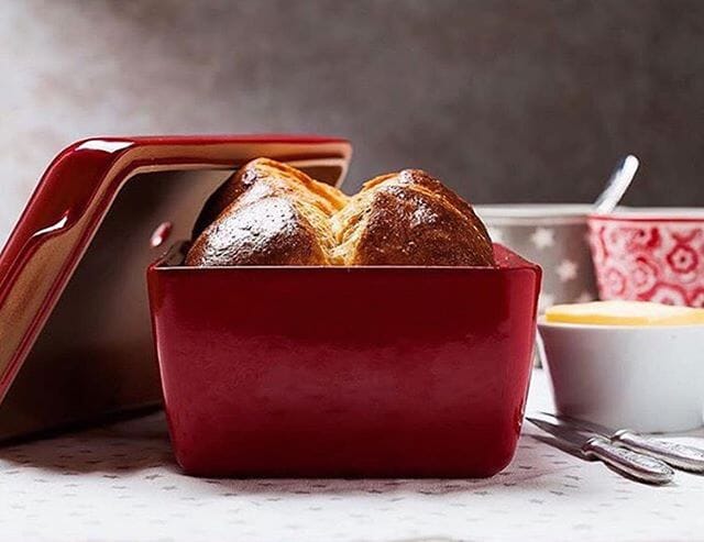 Emile Henry Modern Classics Loaf Pan: Rouge – Zest Billings, LLC